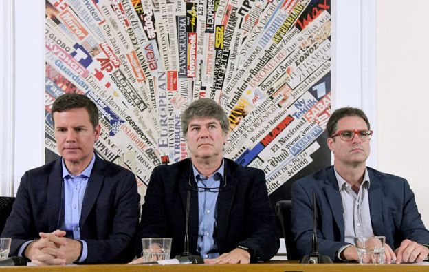 Chilean sexual abuse victims Jose Andres Murillo (R), James Hamilton (C) and Juan Carlos Cruz (L), hold a news conference at the Foreign Press Association in Rome on May 2, 2018