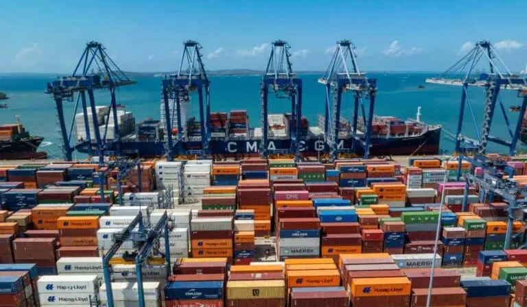 Colombian Peso Demonstrates Stability, Boosting Commercial Import Activity Across Major Logistics Hubs